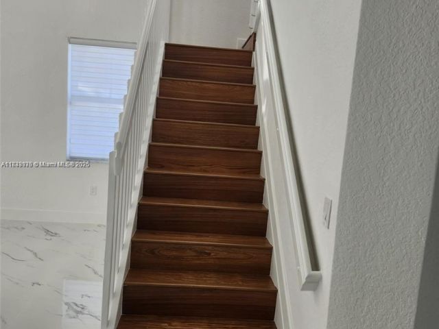 Home for sale at 8465 NW 108th Path - photo 6243508