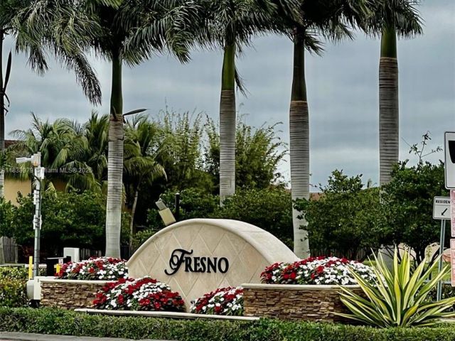 Home for rent at 146 SE 34th Ter 146 - photo 6243560