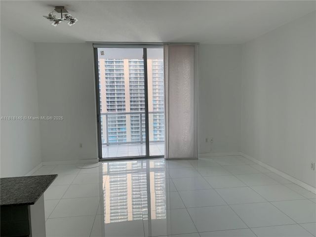 Apartment for sale  Unit #3206 - photo 6243722