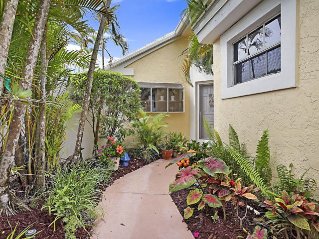 Home for sale at 9358 Heathridge Drive - photo 6893661