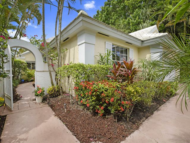 Home for sale at 9358 Heathridge Drive - photo 6893663