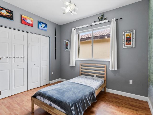 Home for sale at 2617 NE 41st Cir - photo 6244447