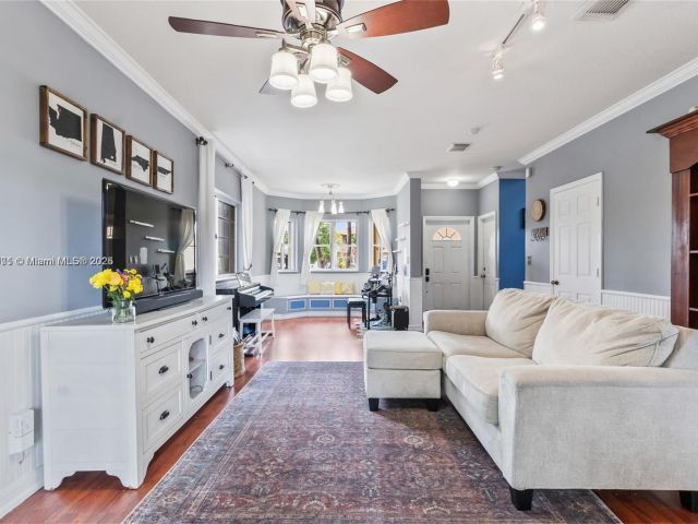 Home for sale at 2617 NE 41st Cir - photo 6244458