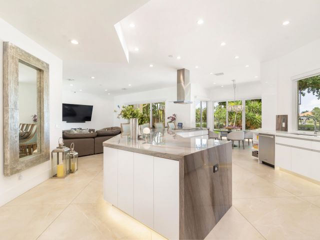 Home for sale at 1504 Breakers West Boulevard - photo 6245222