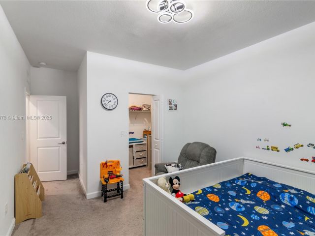 Home for rent at 13612 SW 184th Ln - photo 6248367