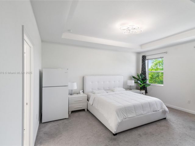 Home for rent at 13612 SW 184th Ln - photo 6248370