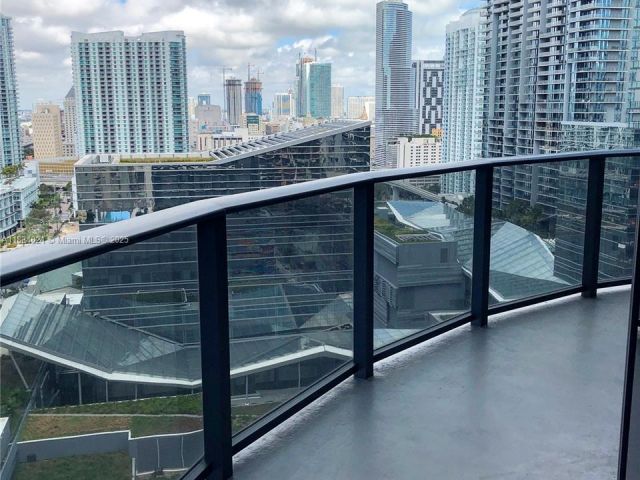 Apartment for rent  Unit # - photo 6807489