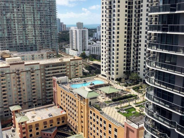 Apartment for rent  Unit # - photo 6807492