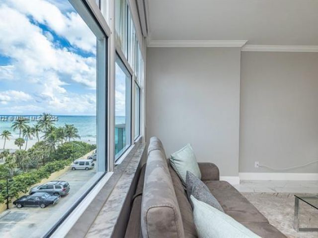 Apartment for rent  Unit #503 - photo 6244529