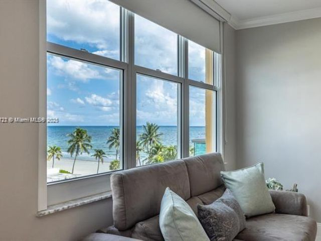 Apartment for rent  Unit #503 - photo 6244533