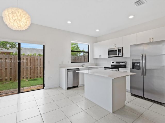 Home for rent at 965 NE 211th St - photo 6264673