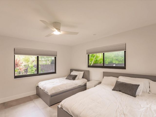 Home for sale at 1900 Bayview Drive - photo 6245433