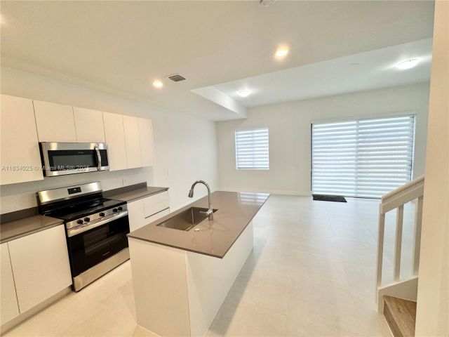 Home for rent at 34526 SW 191st Ave - photo 6244507