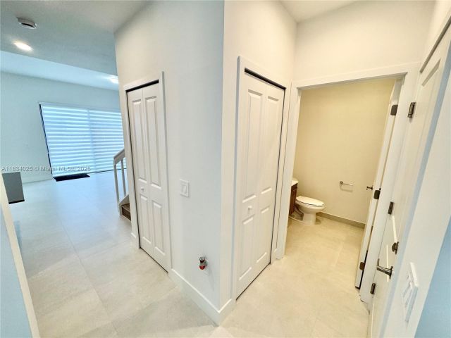 Home for rent at 34526 SW 191st Ave - photo 6244509