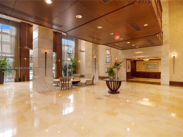 Apartment for rent  Unit #1610 - photo 6246136