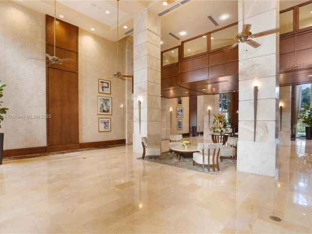 Apartment for rent  Unit #1610 - photo 6246138