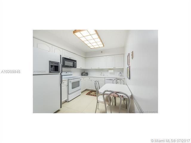 Apartment for rent  Unit #1603 - photo 6259760