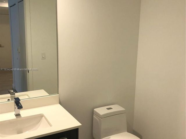 Apartment for sale  Unit #3009 - photo 6767582