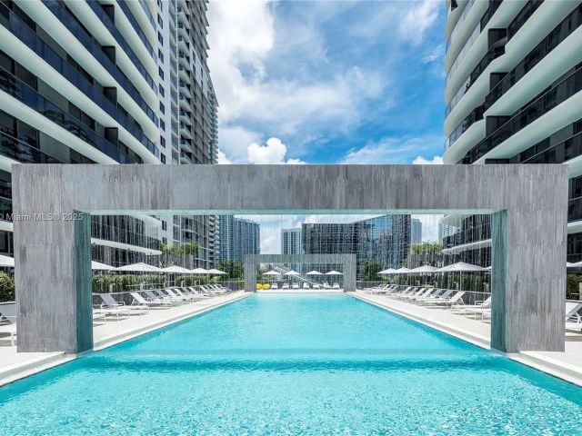 Apartment for sale  Unit #3009 - photo 6767589