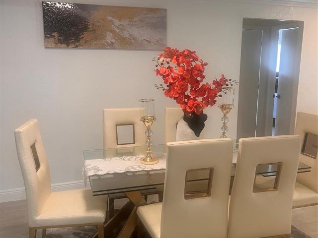 Home for rent at 1741 NE 39th St - photo 6245801