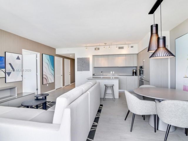 Apartment for sale  Unit #R1406 - photo 6246400