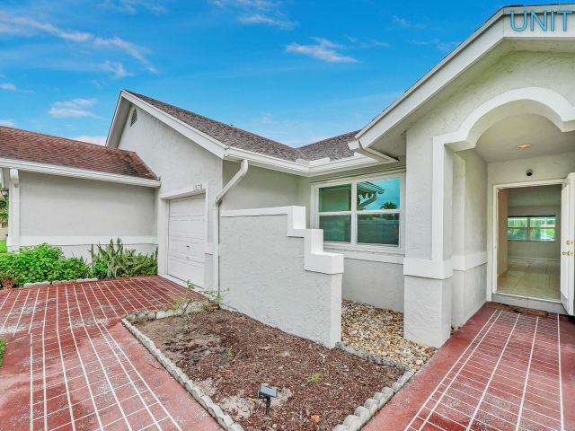 Home for sale at 1372 NW 13th Court - photo 6251785