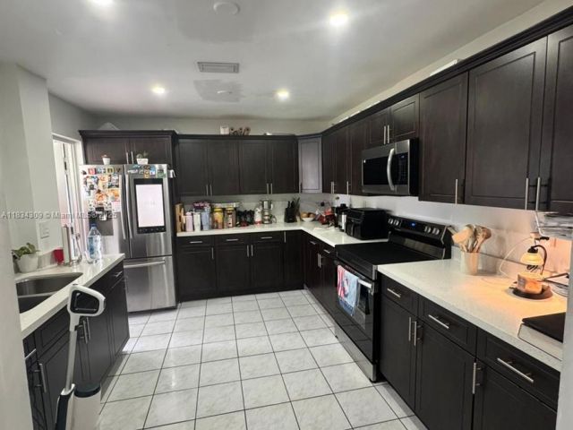 Home for sale at 20210 SW 112th Pl - photo 6245355