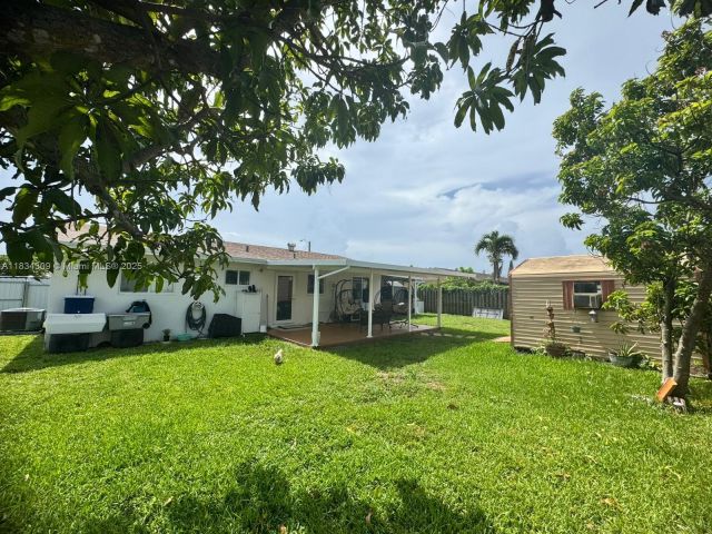 Home for sale at 20210 SW 112th Pl - photo 6245360