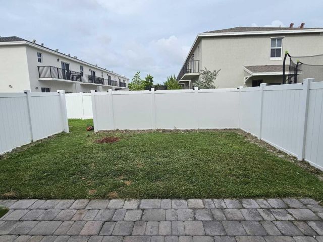 Home for sale at 1677 SE 8th Avenue - photo 6246650