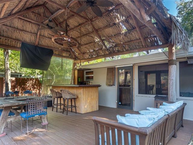 Home for sale at 1317 SW 18th Ave - photo 6246868