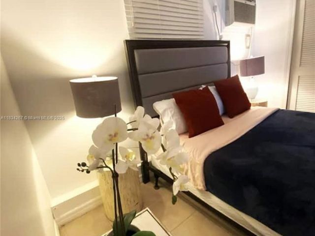 Home for rent at 1134 Harrison St - photo 6246923