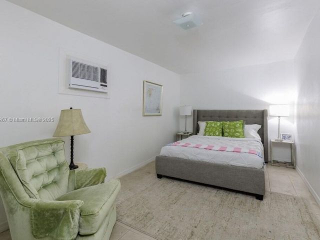 Home for rent at 1134 Harrison St - photo 6246927