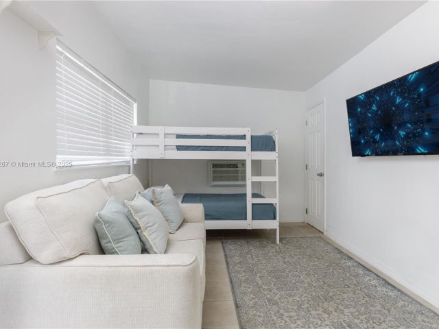 Home for rent at 1134 Harrison St - photo 6246935