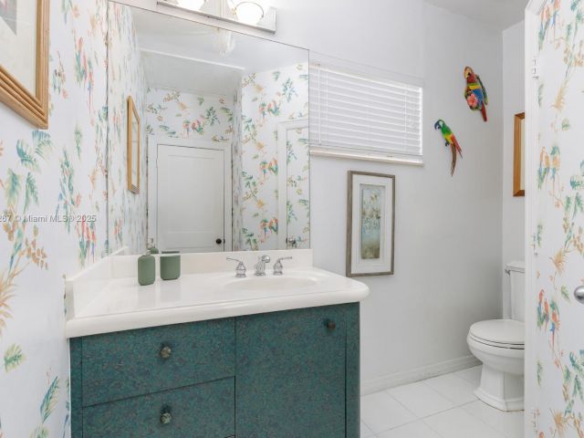 Home for rent at 1134 Harrison St - photo 6246936