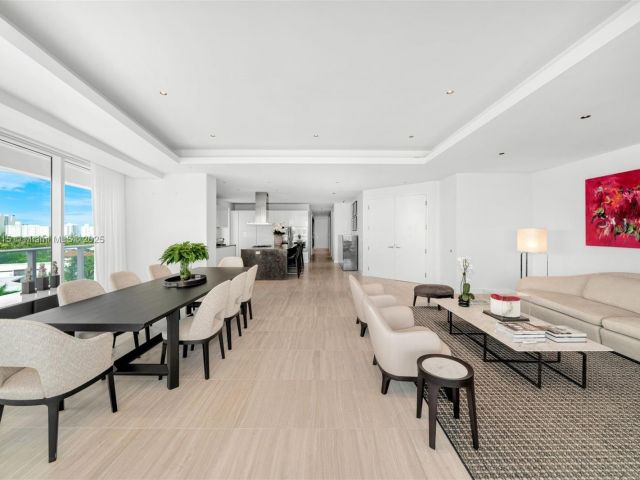 Apartment for rent  Unit #LPH21 - photo 6247750