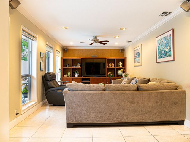 Home for sale at 4131 Bayview Dr - photo 6247376