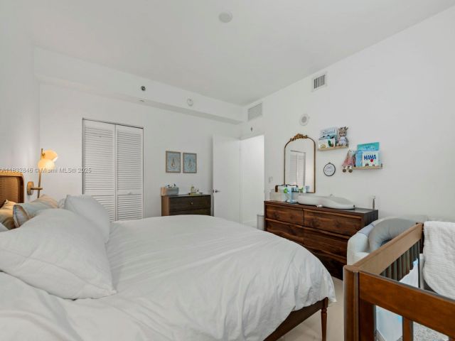 Apartment for sale  Unit #1103 - photo 6247566