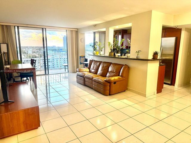 Apartment for rent  Unit #1208 - photo 6247914