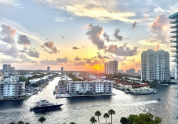 Apartment #1208 at Winston Tower 700