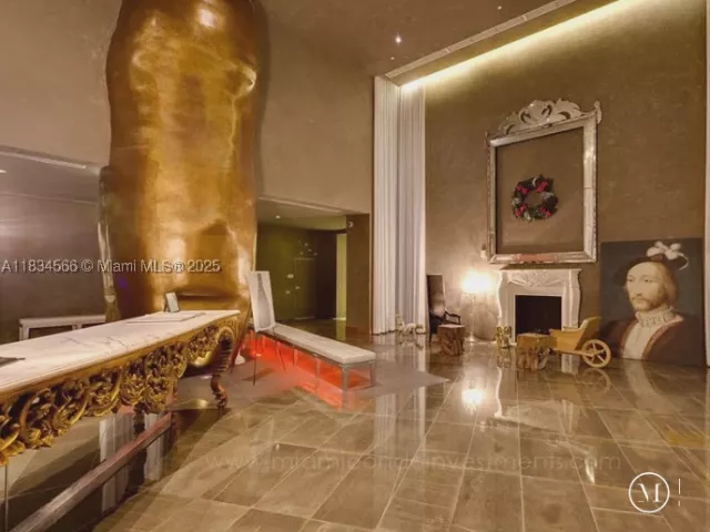 2-bedroom condo for sale in Miami - 465 Brickell Ave 4505 - MondialRealty