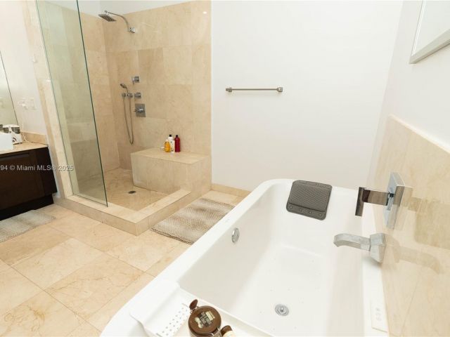 Home for sale at 150 Sunny Isles Blvd 1-TH403 - photo 6279333