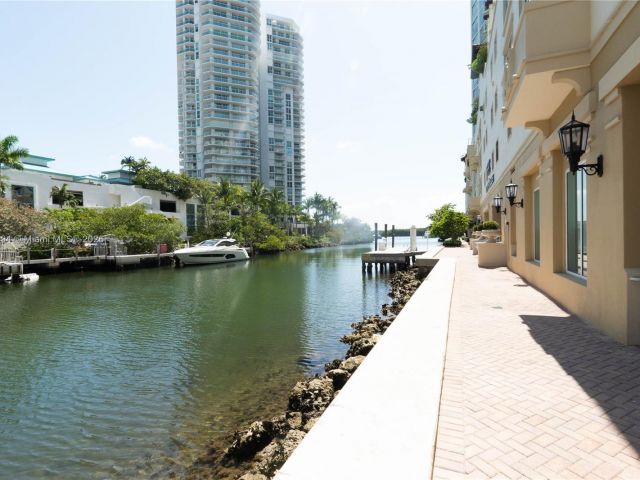 Home for sale at 150 Sunny Isles Blvd 1-TH403 - photo 6279341