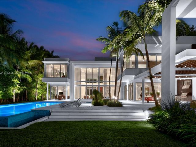 Home for sale at 30 Palm Ave - photo 6265682