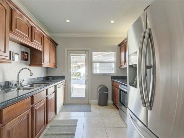 Home for rent at 1501 E Fort Lauderdale Beach Blvd - photo 6249920