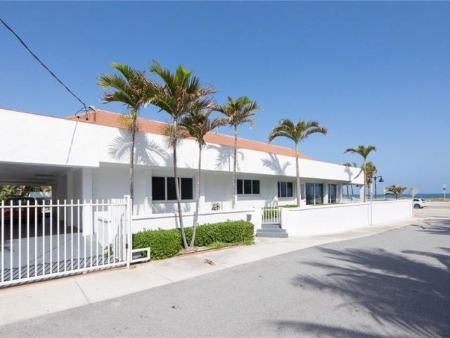 Home for rent at 1501 E Fort Lauderdale Beach Blvd - photo 6249925