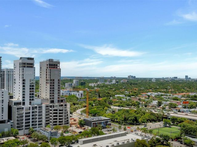 Apartment for sale  Unit #2204 - photo 6257974