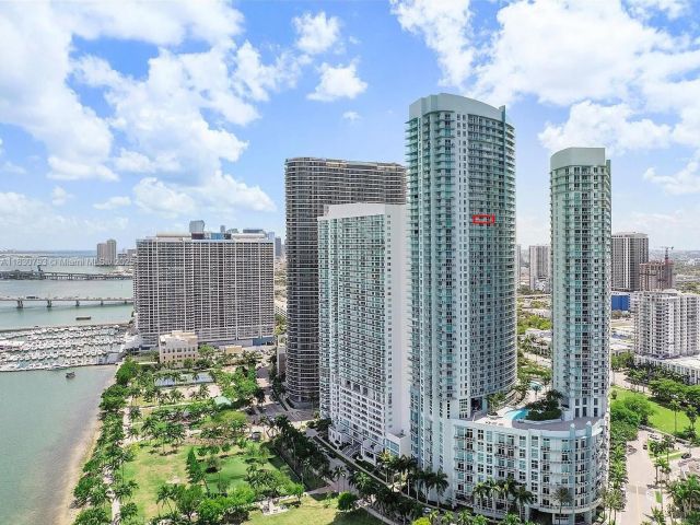 Apartment for sale  Unit #3804 - photo 6251423