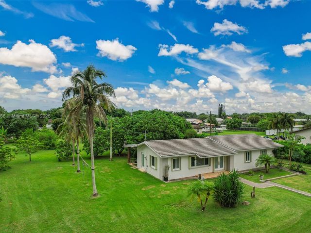 Home for sale at 20890 SW 236th St - photo 6250769