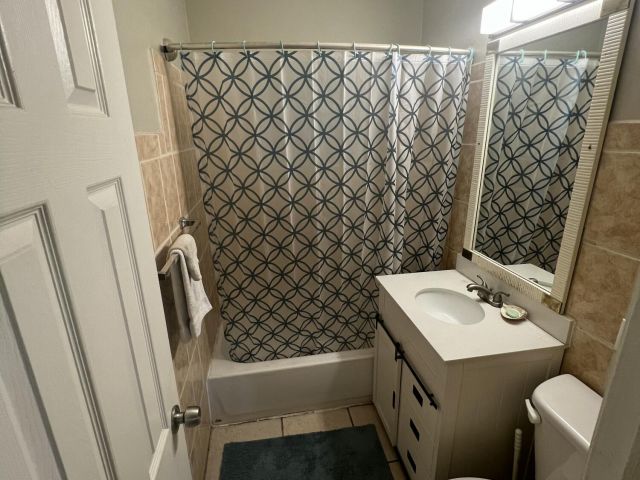 Home for rent at 725 Carolina Avenue - photo 6251266