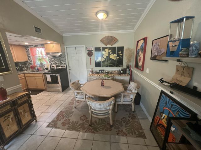 Home for rent at 725 Carolina Avenue - photo 6251271